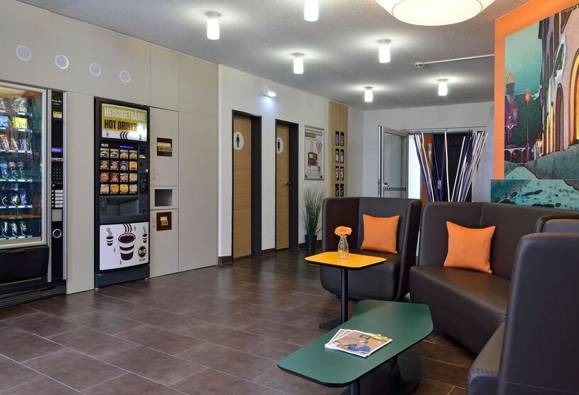 B&b Hotel Freiburg Nord