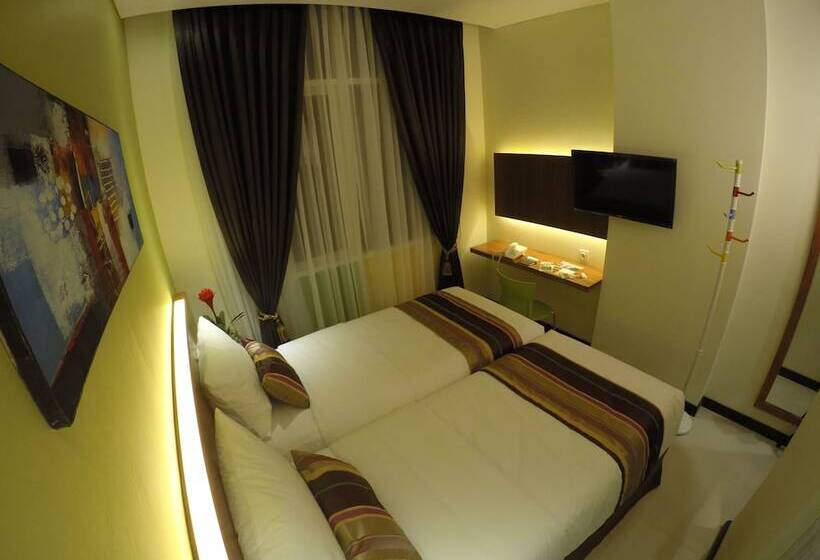 בית מלון כפרי Biz Boulevard