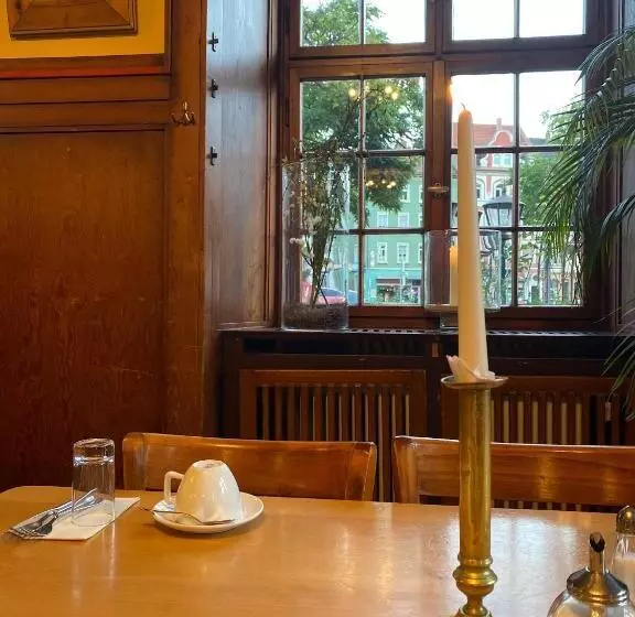 هتل Gasthaus Schutzen