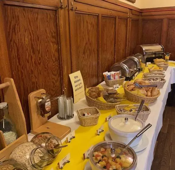هتل Gasthaus Schutzen