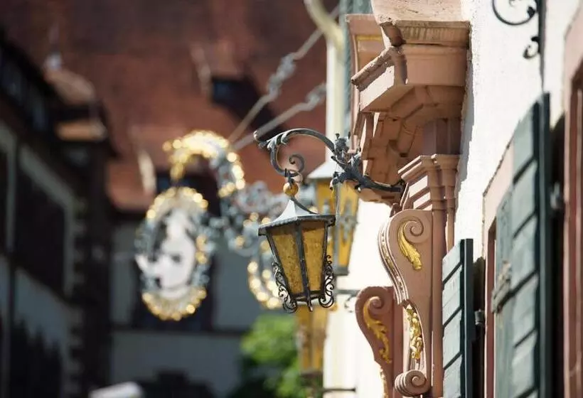 هتل Gasthaus Schutzen
