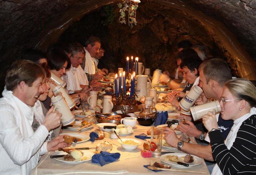 فندق Gasthof Zur Krone