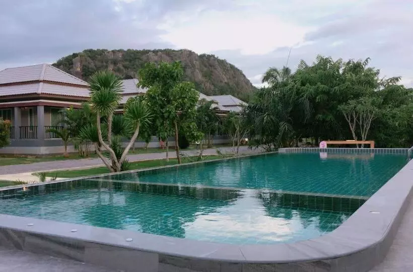 هتل Kp Mountain Beach