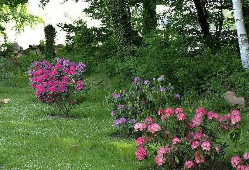 Hotelli Pension Gutshaus Neu Wendorf