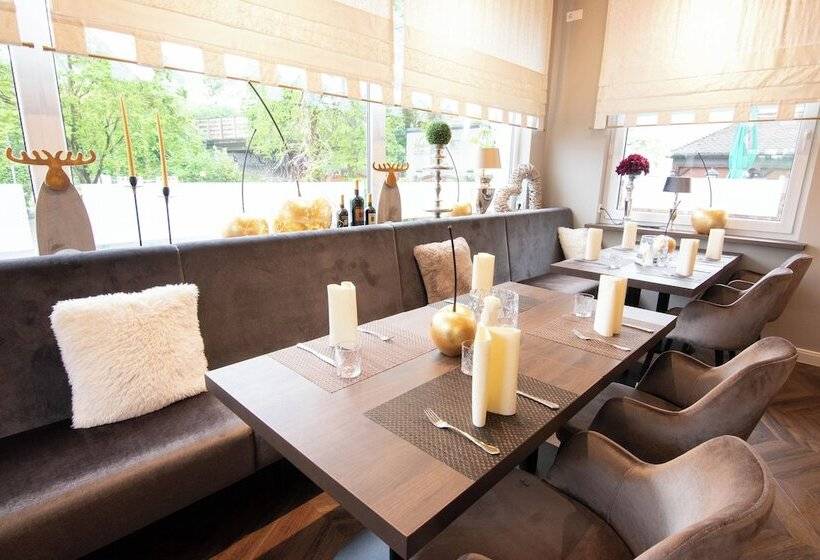 בית מלון כפרי Restaurant Hackmannatter