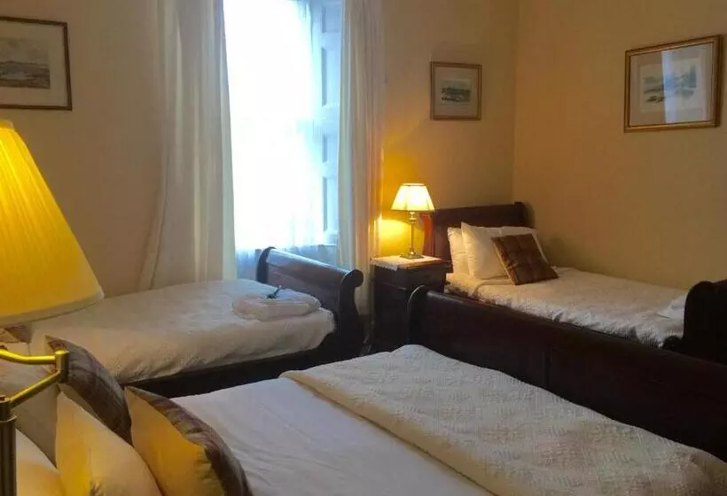 The Ken Bridge Hotel & Campsite