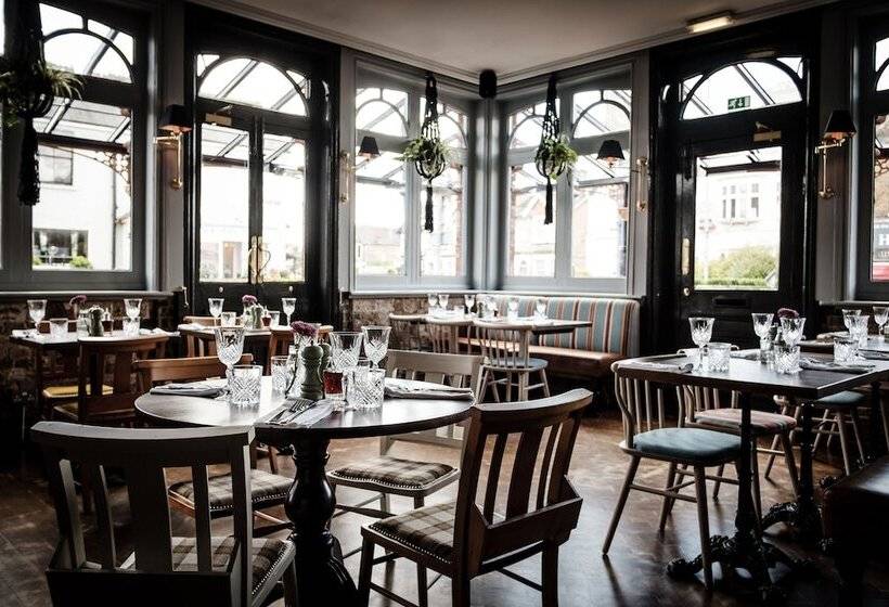 בית מלון כפרי The Queen's Head