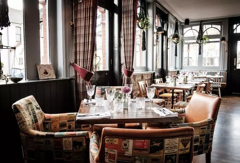 Hotelli The Queen's Head