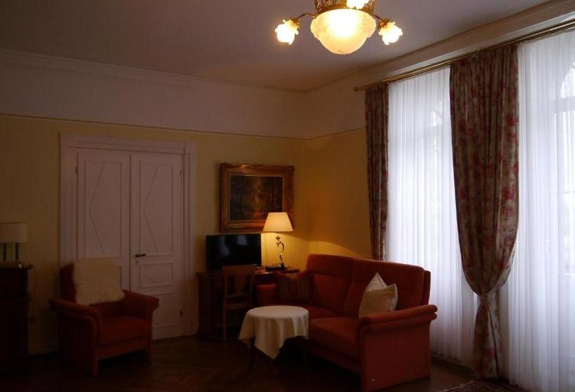 ホテル Villa Keller