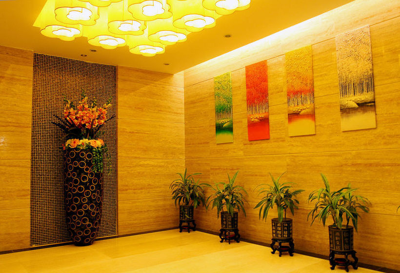 Shenzhen Luohu Railway Station Hotel Commercial Building