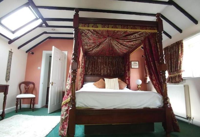 The Old Priory B&b