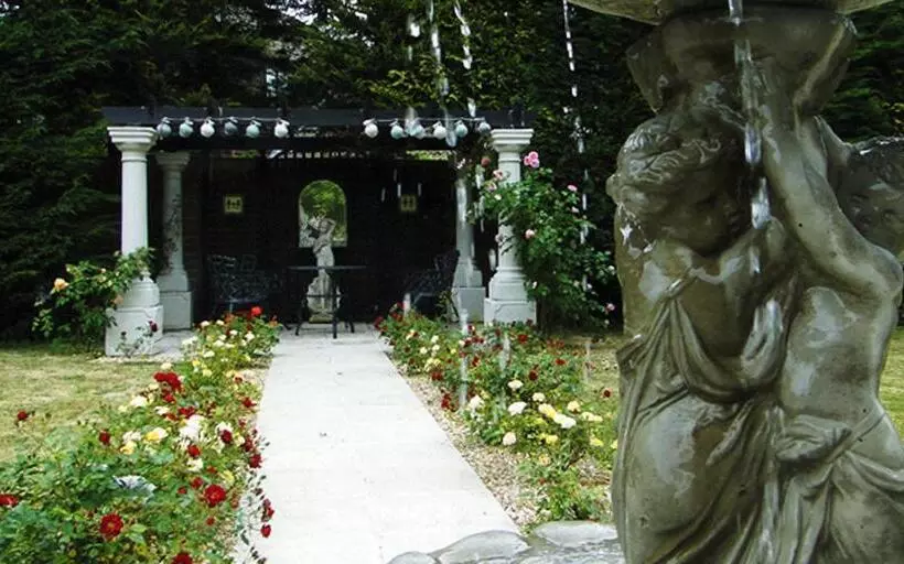 The Old Priory B&b