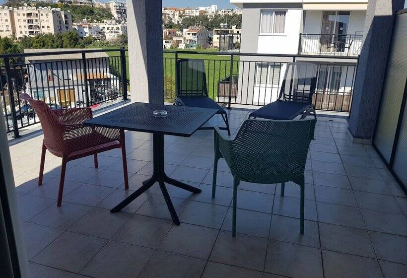 Valentinos Apartments