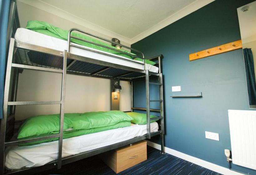 Hostel Yha Poppit Sands