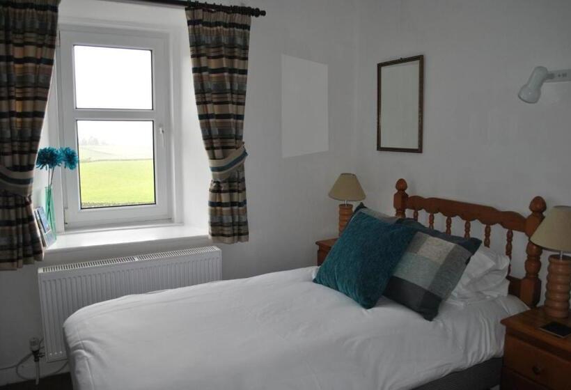 Bed and Breakfast Airds Farm Guest House