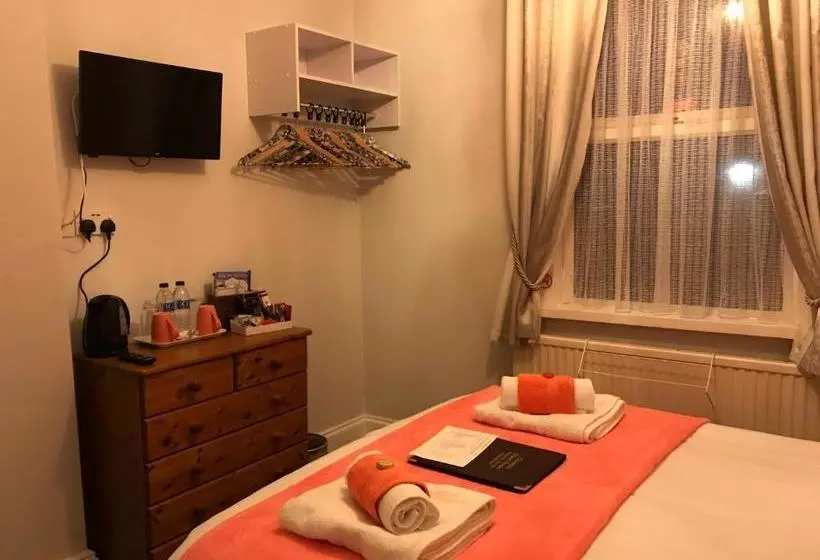 Bed and Breakfast Cliveden Guest House