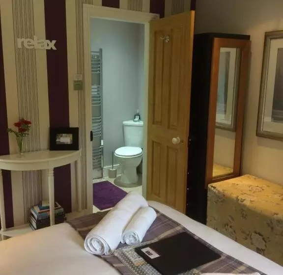 ベッドアンドブレックファースト Lowther House