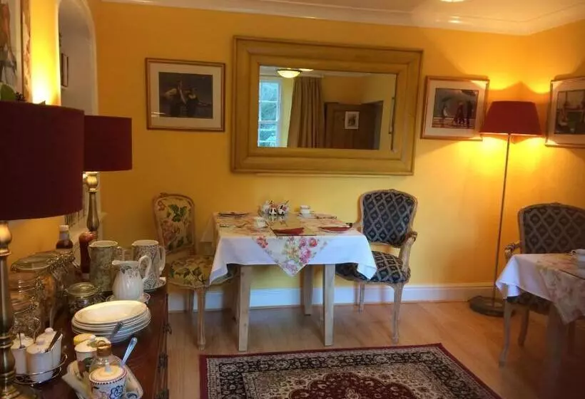 ベッドアンドブレックファースト Lowther House