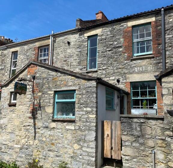 Bed and Breakfast Moon In The Apple Tree