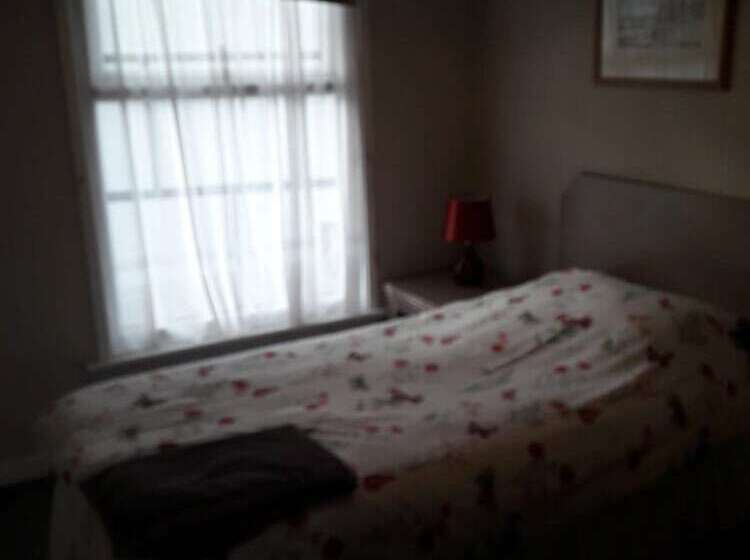 ベッドアンドブレックファースト Overnight Stays Stockport