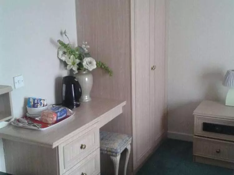 تختخواب و صبحانه Overnight Stays Stockport