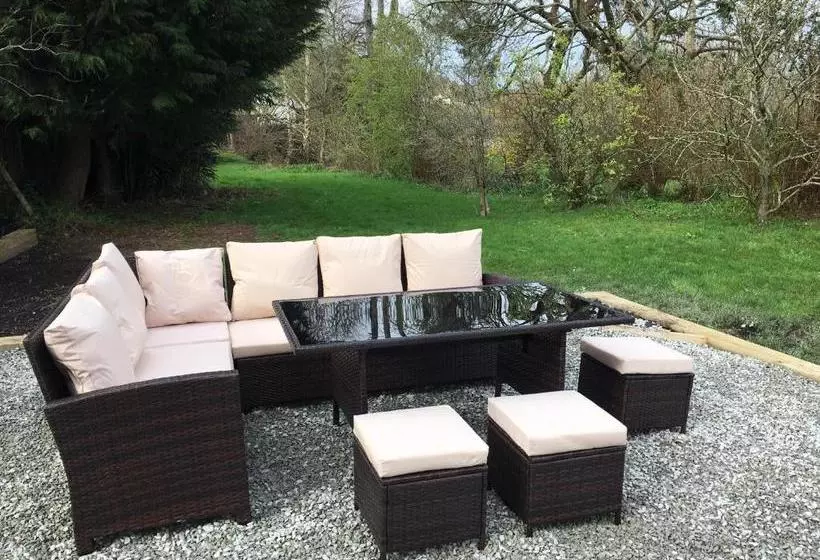 Aamiaismajoitus (B&B) Teifi Netpool