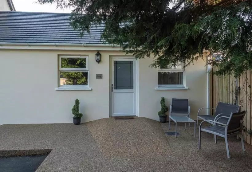 Aamiaismajoitus (B&B) Teifi Netpool