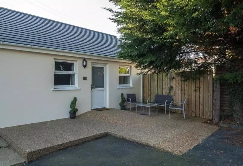 Aamiaismajoitus (B&B) Teifi Netpool