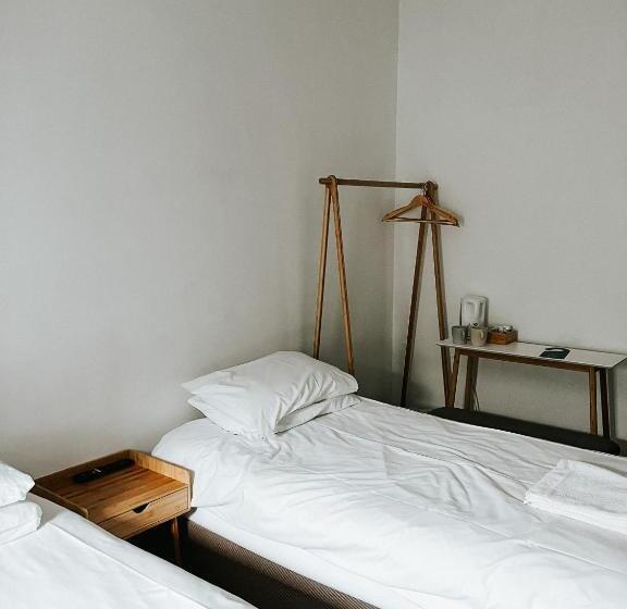 ベッドアンドブレックファースト The Red Lion Inn