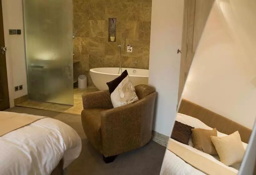 Aamiaismajoitus (B&B) The Rooms Lytham