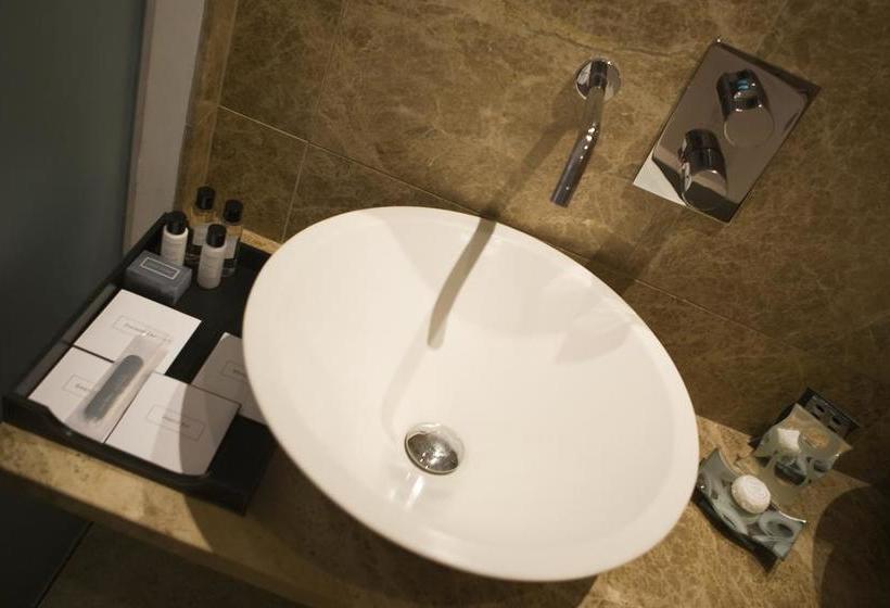 Bed and Breakfast The Rooms Lytham