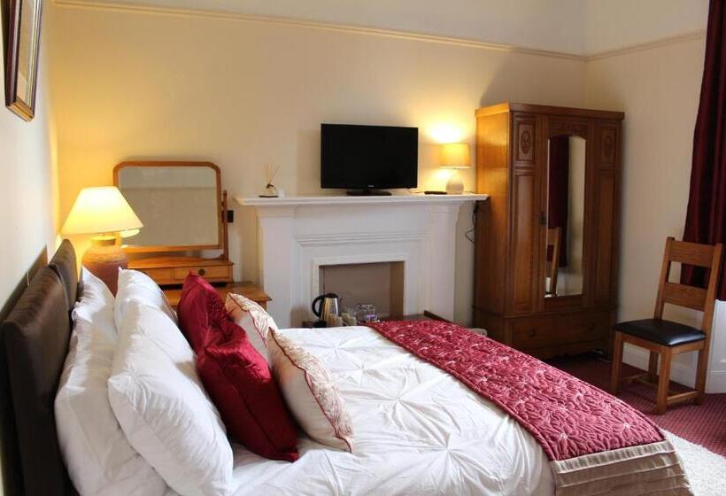 Brackness House Luxury B&b