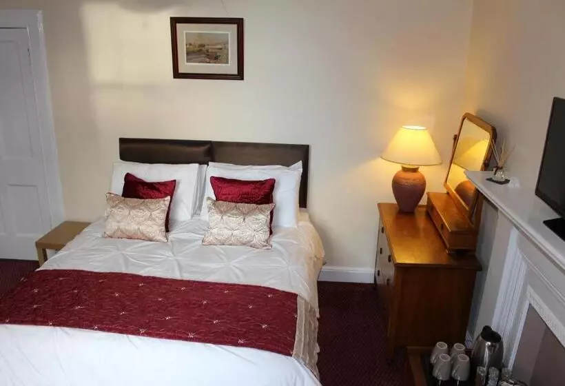 Brackness House Luxury B&b