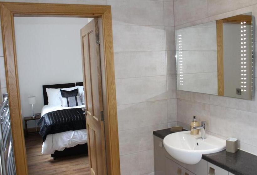 Brackness House Luxury B&b