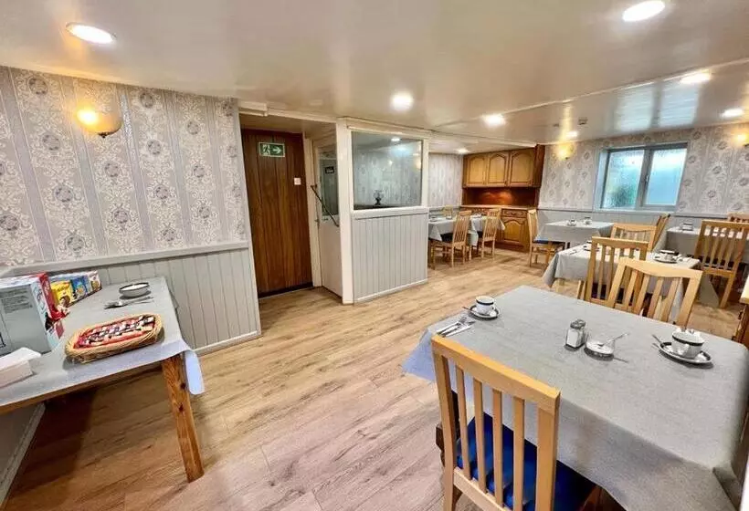 ホテル Gwesty Guest House