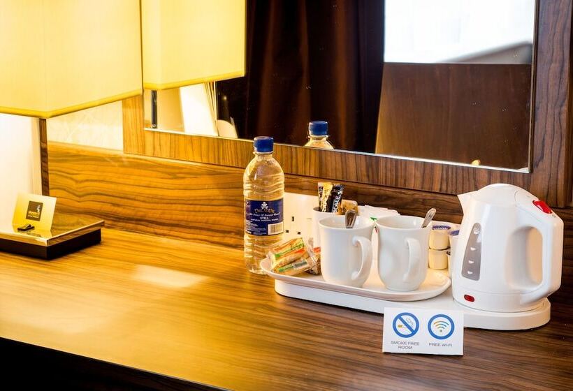 فندق Sessile Oak, Llanelli By Marston's Inns