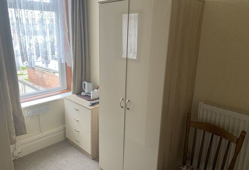 Отель Sharn Bek