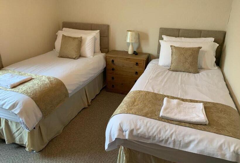 Отель Sharn Bek