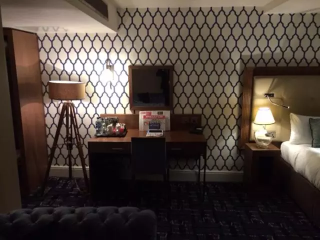 هتل The Crown Wetherspoon