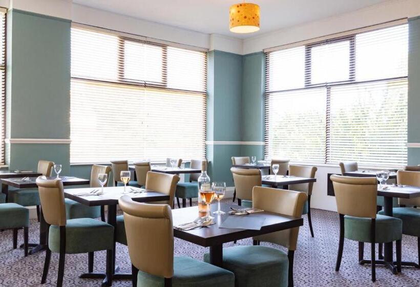 Dilkhusa Grand Hotel By Compass Hospitality