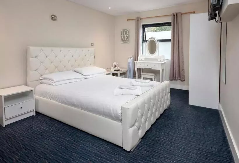Hotelli The R Inn