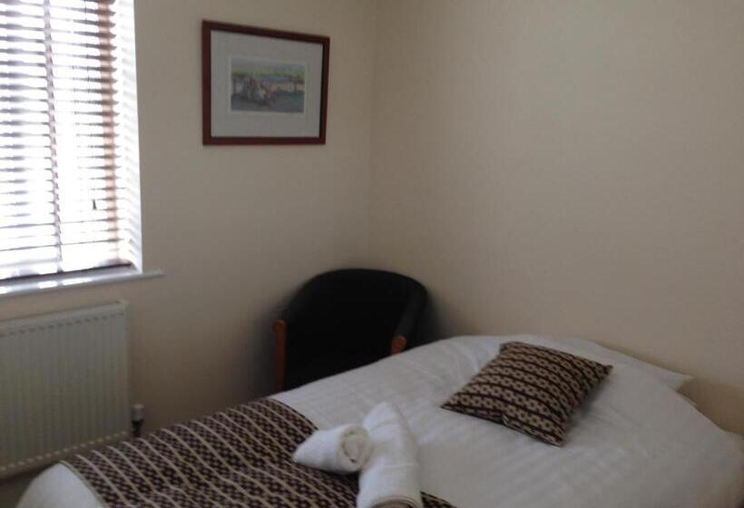 בית מלון כפרי Victoria