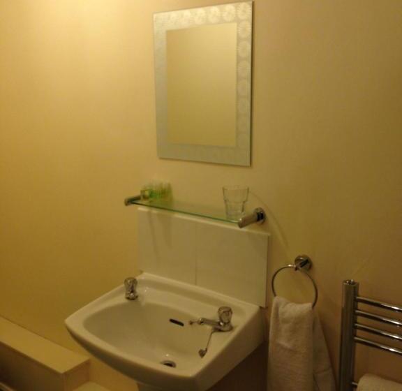 בית מלון כפרי Victoria