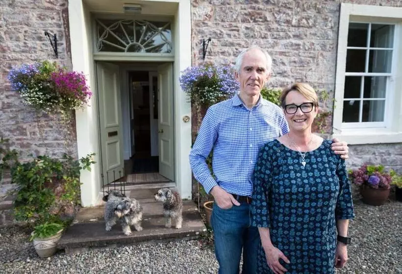 Kilmaronock Manse B&b