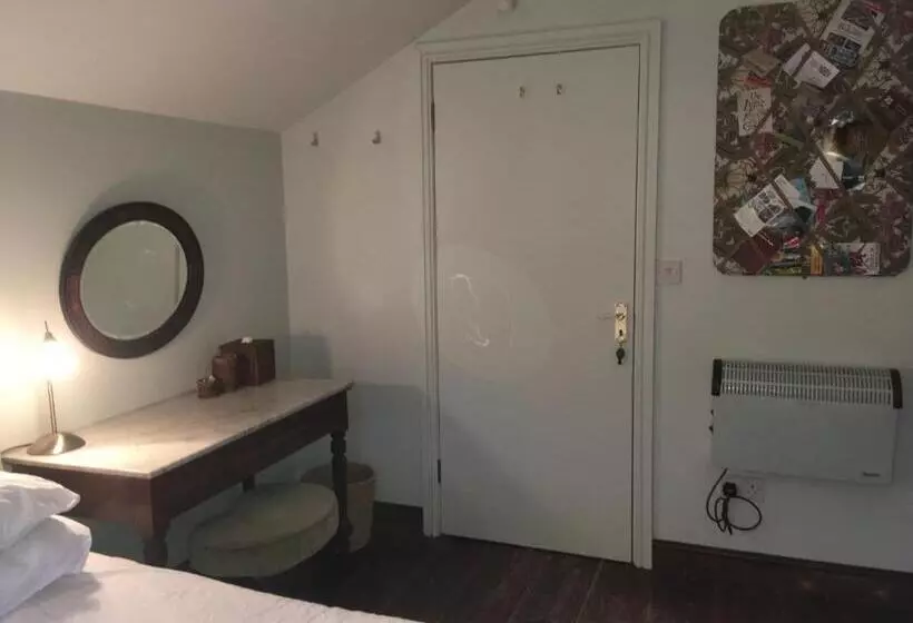 Pleck Barn B&b