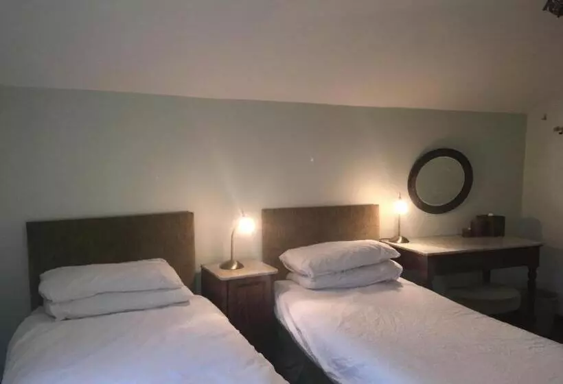 Pleck Barn B&b