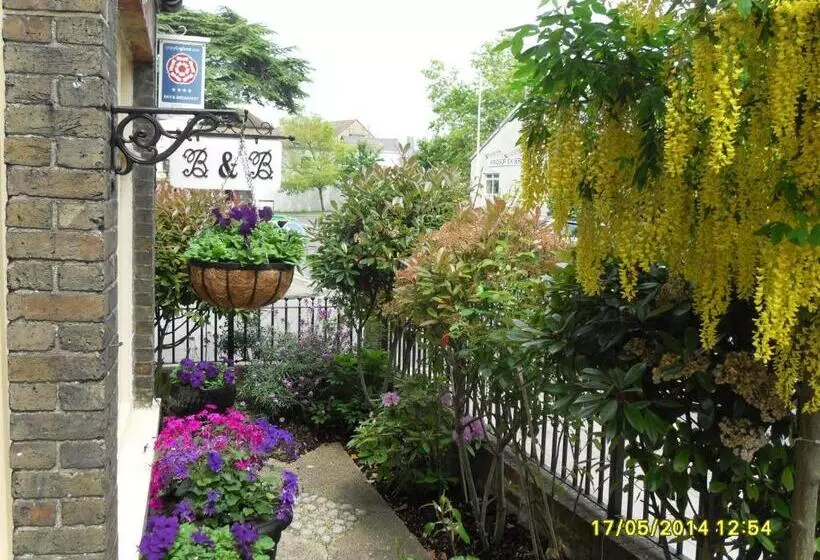 The Rutlands B&b