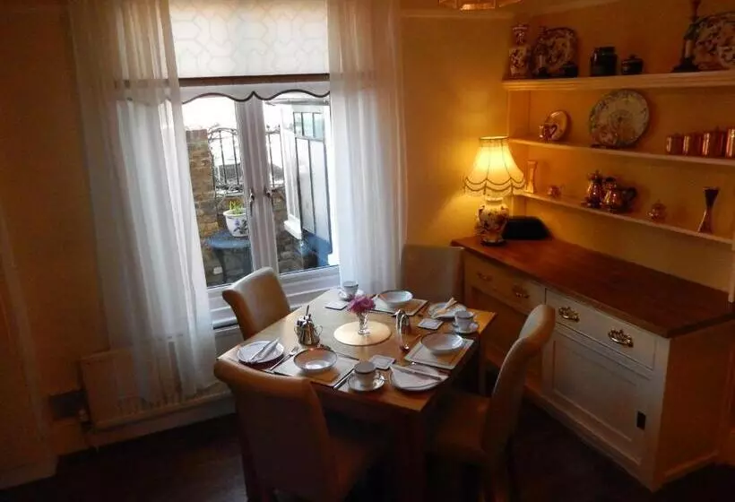 The Rutlands B&b