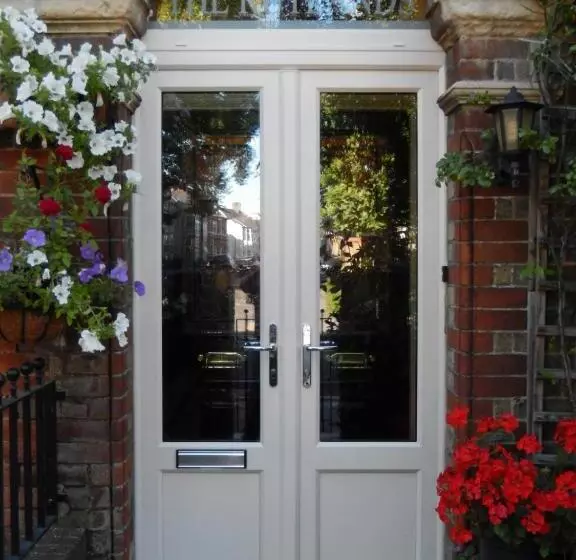 The Rutlands B&b