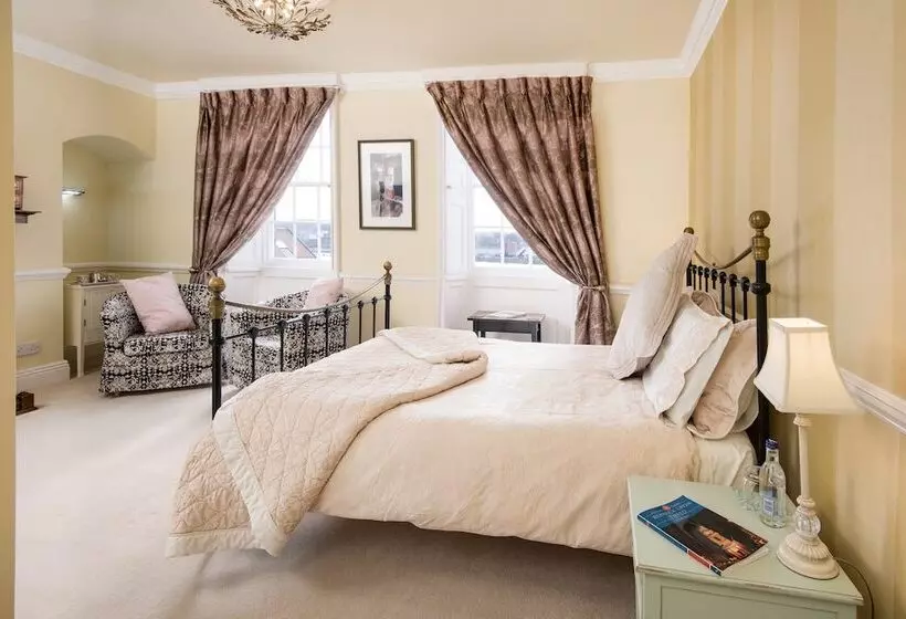 The Walls Bed And Breakfast